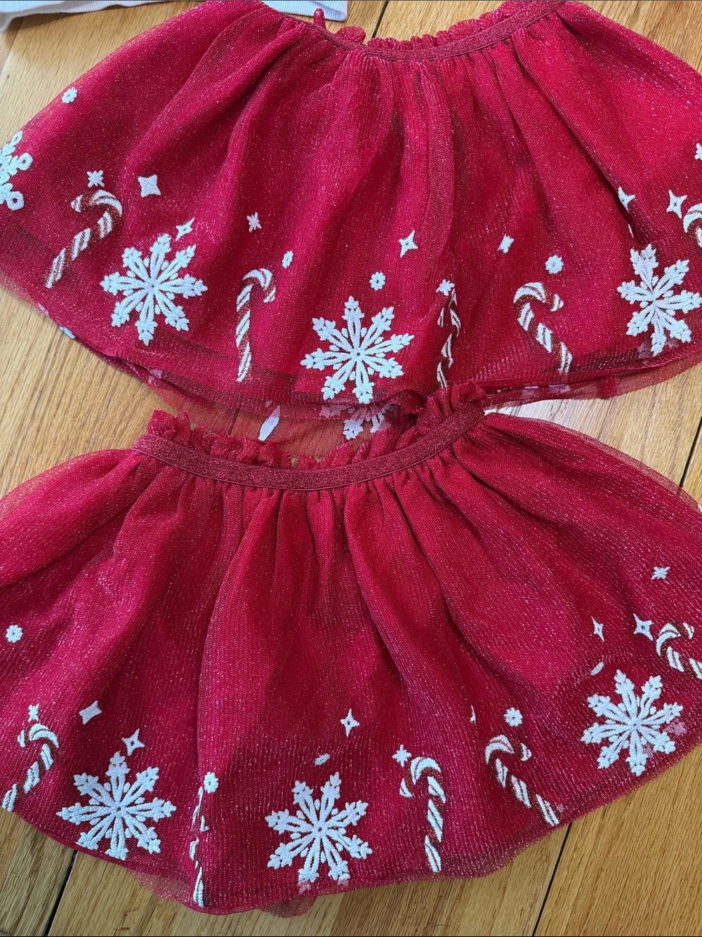 Twins matching Merry holiday set